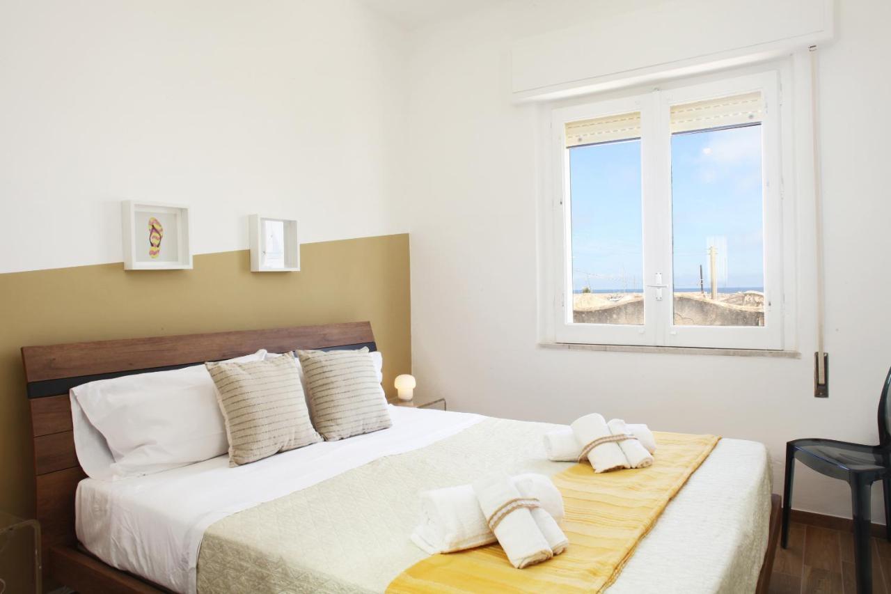 Beachside Rooms & Suites ซานวิโต โลคาโป ภายนอก รูปภาพ