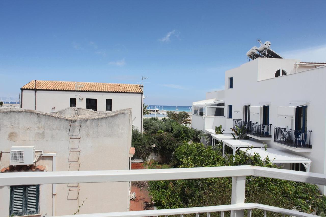 Beachside Rooms & Suites ซานวิโต โลคาโป ภายนอก รูปภาพ