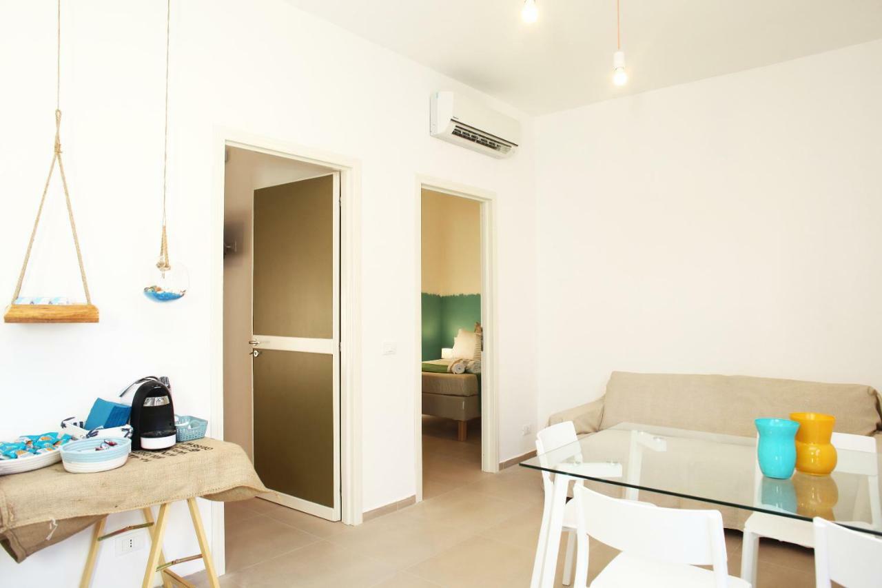 Beachside Rooms & Suites ซานวิโต โลคาโป ภายนอก รูปภาพ